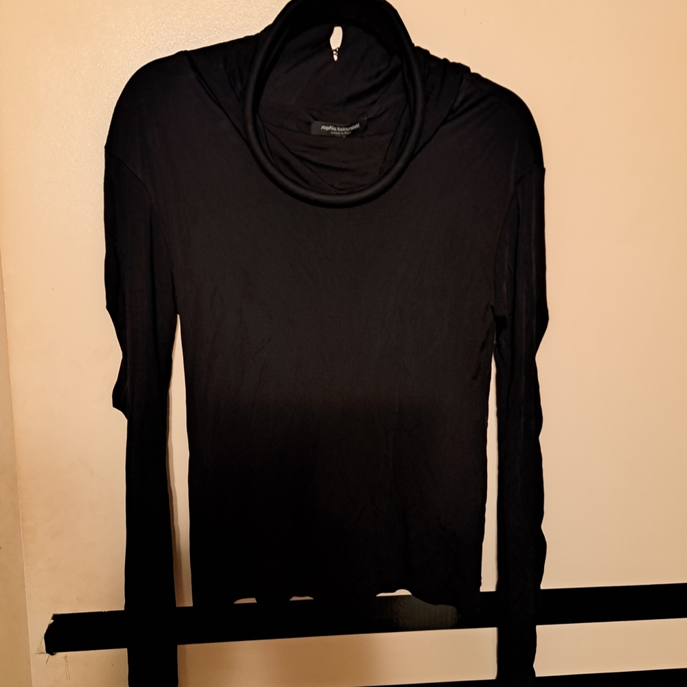 Black Long Sleeve Top